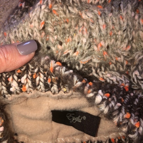 Eyeful Cable Knit Brown and Orange Lined Beanie Pom Hat - Picture 2 of 3